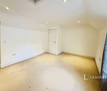 2 bedroom house to rent East Street, Stamford, Lincolnshire, PE9 - Photo 6