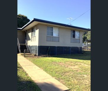 15 Leichhardt Dr, Moranbah, Qld 4744 - Photo 6