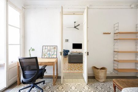 Carrer de Mallorca, Barcelona, Catalonia 08037 - Photo 5