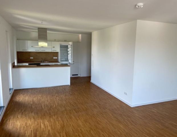 Mietwohnung in Erlangen - Stilvolle Wohnung mit Weitblick und Balkon - Foto 1