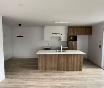 Grands 5½ 2e étage, construction neuve - Photo 1