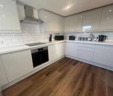 1 bedroom house of multiple occupation to rent - Photo 2