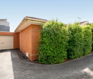 2/9 Slevin St, Lilydale VIC 3140 - House For Rent | Domain - Photo 2