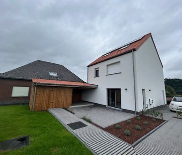 Gerenoveerde woning in Ottenburg met modern comfort - Photo 4