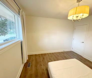 For Lease - 741 Proctor Road Unit# Upper, Burlington, Ontario - Photo 5