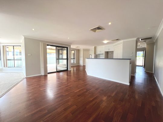 Spacious Family Living in Sought-After Delroy Park - Photo 1