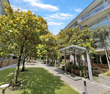 Welcome to apartment E108 in Revolucion Apartments. - Photo 4