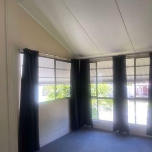 Spacious Unit Rental, 5/21 Larnach Street, Allenstown - Photo 2