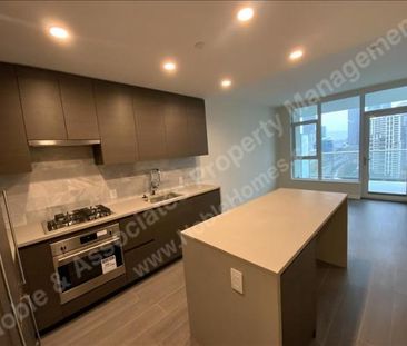 4XXX Lougheed Highway 2009 Burnaby - Photo 2