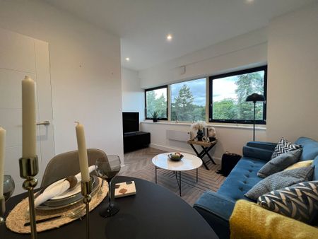 Redfields Lane, Church Crookham, Fleet, Hampshire, GU52 - Photo 2