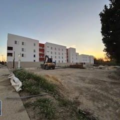 Location Appartement 2 pièces 42m² AVIGNON 84000 - Photo 2