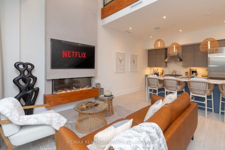 For Lease - 3782 Ferretti Court, Innisfil, Ontario - Photo 2