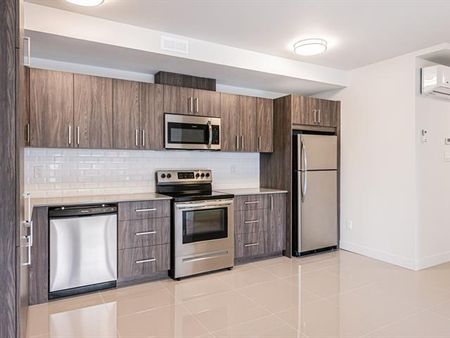 495 Av. Delmar - Photo 3