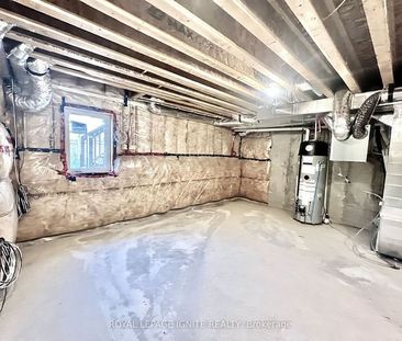 For Lease - 25 King George Way, Clarington, Ontario - Photo 6