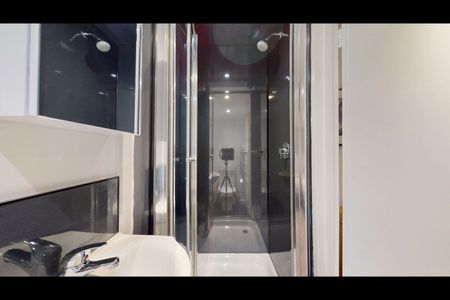 Studio Flat, London, NW2 - Photo 2