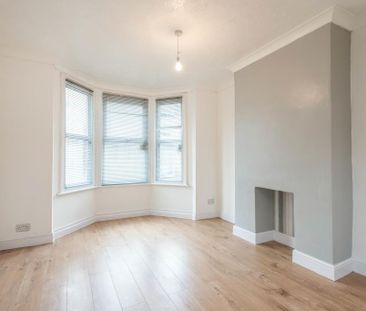 3 bedroom house to rent - Photo 2