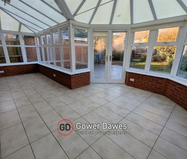 John William Close, Chafford Hundred - - Photo 4