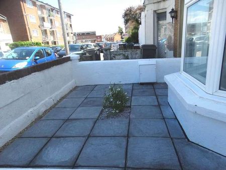 Longstone Road, Eastbourne, BN21 - Photo 5