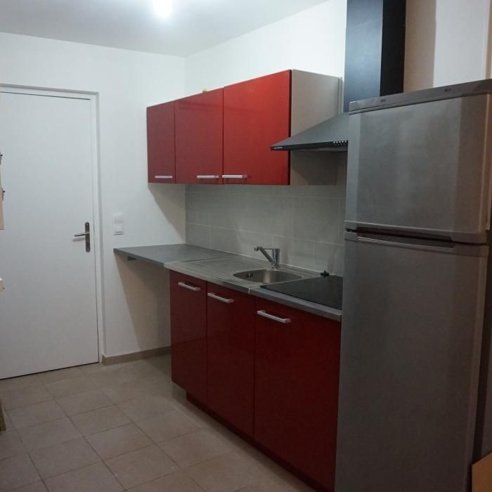 Location Appartement 1 pièce 21m² SENS 89100 - Photo 1