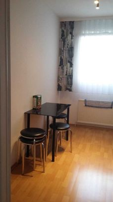 Möbliertes Zimmer in einer WG ab sofort frei, 565,- all inklusiv - Photo 1