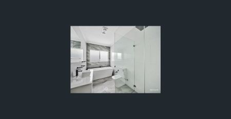 Spacious Family Home Perfect for Entertaining! - Photo 5