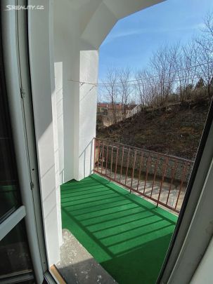 Pronájem bytu 3+1 90 m² - Photo 1