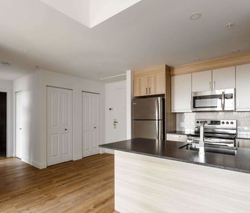 5025 rue Jean-Talon Ouest, Montréal, QC - Photo 2