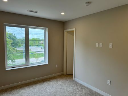 For Lease - 119 LINCOLN Street Unit# 304, Welland, Ontario - Photo 5