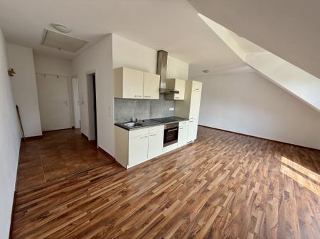 Ab Jänner verfügbar: Schöne 2-Zimmer Dachgeschosswohnung in Pottenbrunn - Foto 3
