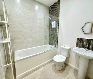 1 bedroom flat to rent - Photo 6