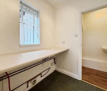 3 bedroom House To Let - Photo 4