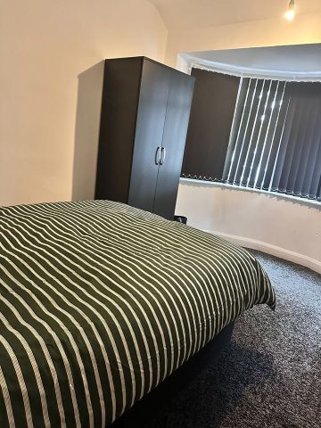 Room in a Shared House, Coleraine Road, B42 - Photo 2