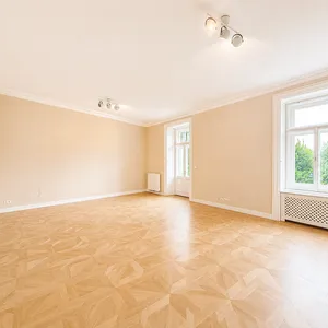 BLICK AUF DEN VOLKSGARTEN! Repräsentative 5-Zimmerwohnung in 1010 Wien zu vermieten - Photo 1