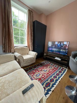 4 Bed Maisonette, Moorland Road, SW9 - Photo 1