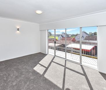 Home in Otahuhu! - Photo 6