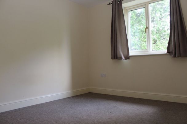 Main Road, Boughton, New Ollerton, Newark, NG22 - Photo 1