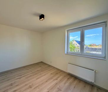 Ideale starterswoning in rustige woonwijk te Ledegem! - foto 4