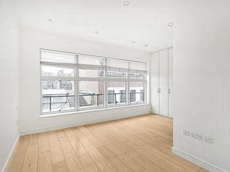 3 bedroom apartment to rent - Photo 3