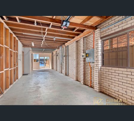55 Helmsman Boulevard, St Huberts Island, NSW 2257 - Photo 4