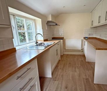 3 bedroom detached house to rent - Photo 3