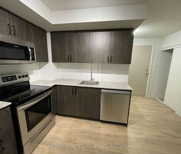 For Lease - 20 Meadowglen Place Unit# 725, Toronto, Ontario - Photo 3