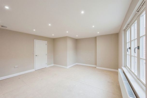 Old Market Street, Thetford - Photo 1