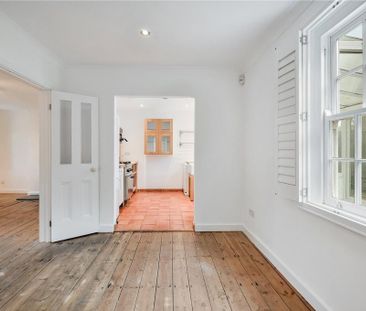 3 bedroom end of terrace house to rent - Photo 1