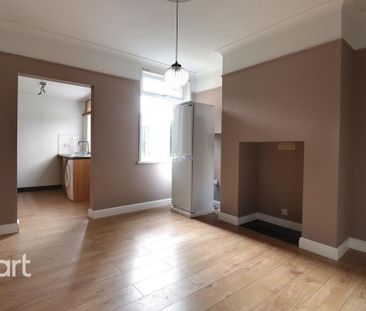 2 bedroom end of terrace house to rent - Photo 6