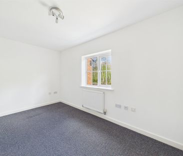2 bedroom Town house to rent - Photo 5