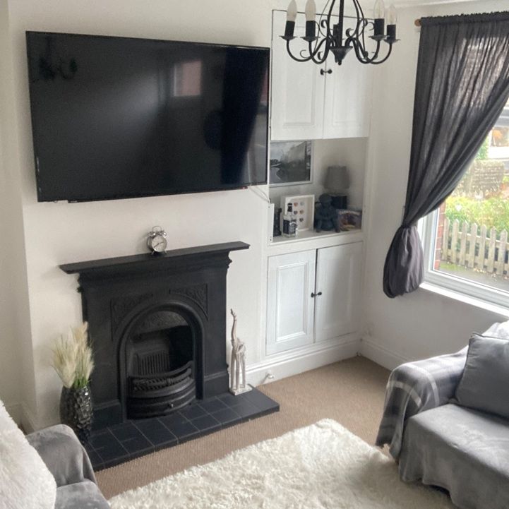 2 Bed Terraced House, Newent Lane, S10 - Photo 1