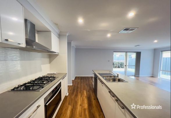 3 Hiscox Crescent, Baldivis WA 6171 - Photo 1
