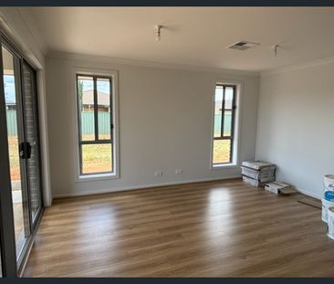 New Built Family Home - Photo 1