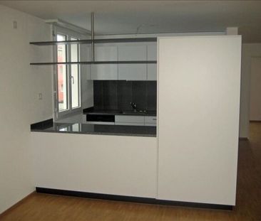 Sunny apartment with sitting area in the garden - Photo 4