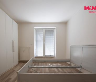Pronájem bytu 2+kk 49 m², Svatojánská 684, Hradec Králové Třebeš - Fotografie 2